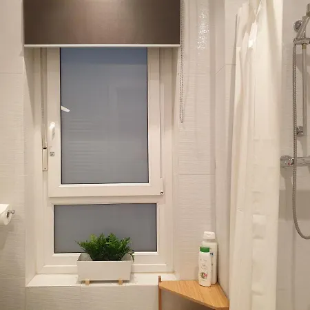 Apartment Con Patio En El Centro De & Guggenheim Bilbao