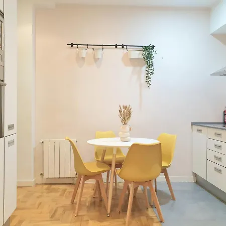 Apartmán Con Patio En El Centro De & Guggenheim Bilbao